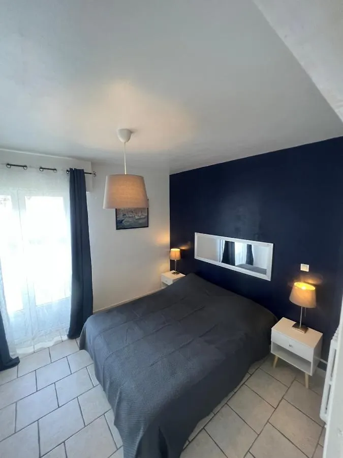 Joli T3 A 5 Mins A Pied Plage Et Port Avec Parking Sanary-sur-Mer