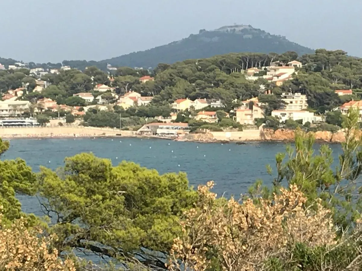 Joli T3 A 5 Mins A Pied Plage Et Port Avec Parking Sanary-sur-Mer 0*,  France